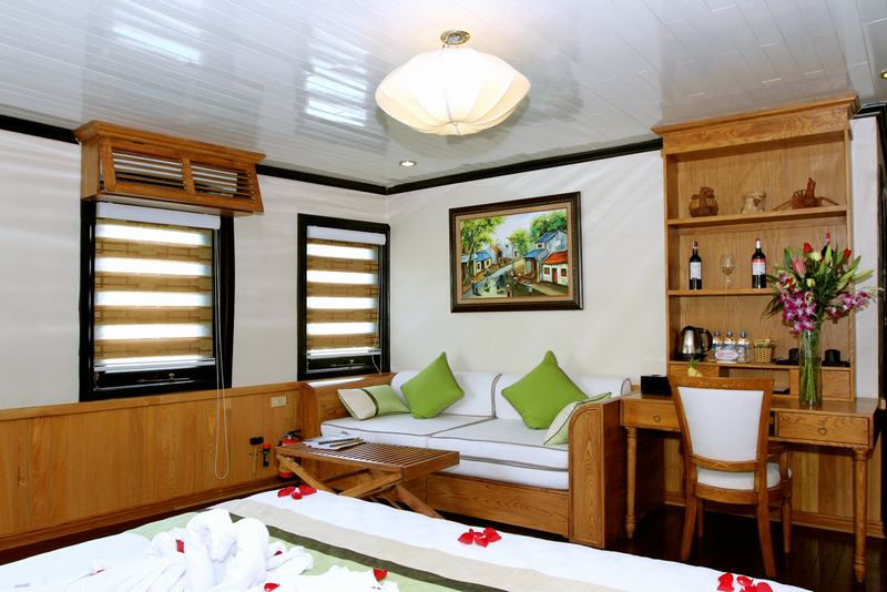 Du Thuyền Treasure Junk 14 cabin